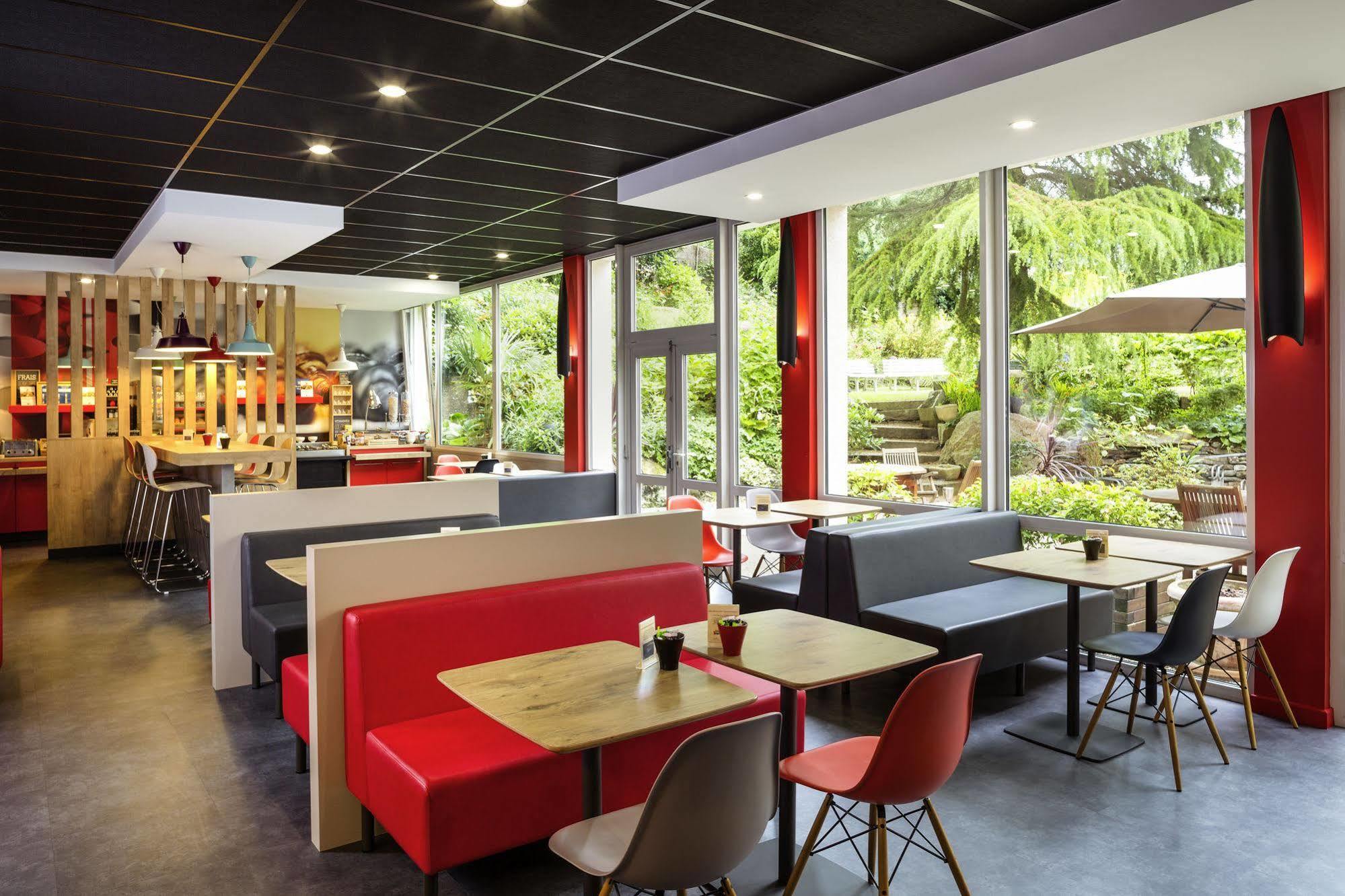 Ibis Lannion Hotel Exterior foto